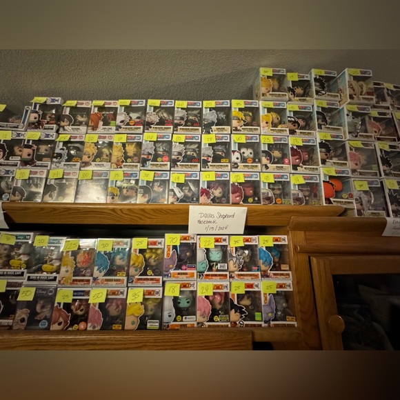 Funko Pops - Picture 4 of 7